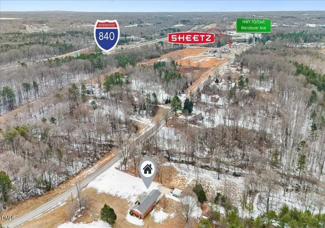 Photo 1 of Single family home for sale at 241 Willowlake Rd, Greensboro, NC 27405 | MLS# 10189335 | Listing updated on 2026-08-28