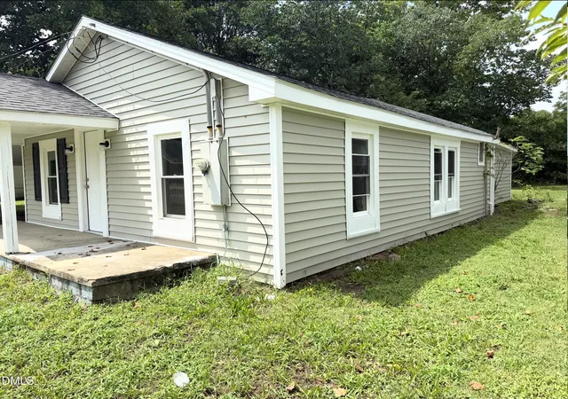 Photo 3 of Single family home for sale at 112 2nd St, Erwin, NC 28339 | MLS# 10189396 | Listing updated on 2026-09-24