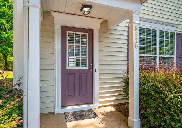 Photo 2 of Townhouse for sale at 8520 Silhouette Pl, Raleigh, NC 27613 | MLS# 10189356 | Listing updated on 2026-09-13