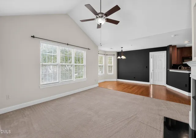 Photo 3 of Single family home for sale at 6365 Park Creek Dr, Charlotte, NC 28262 | MLS# 10189321 | Listing updated on 2026-09-14
