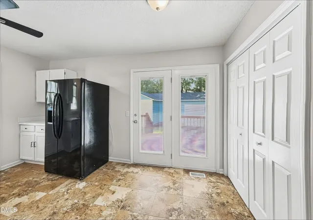 Photo 3 of Single family home for sale at 109 Mary Cir, Angier, NC 27501 | MLS# 10189654 | Listing updated on 2026-08-30
