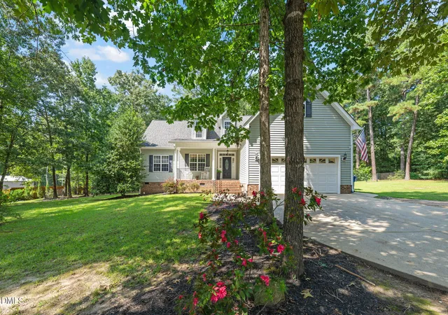 Photo 2 of Single family home for sale at 120 Green Wy, Four Oaks, NC 27524 | MLS# 10189311 | Listing updated on 2026-09-04