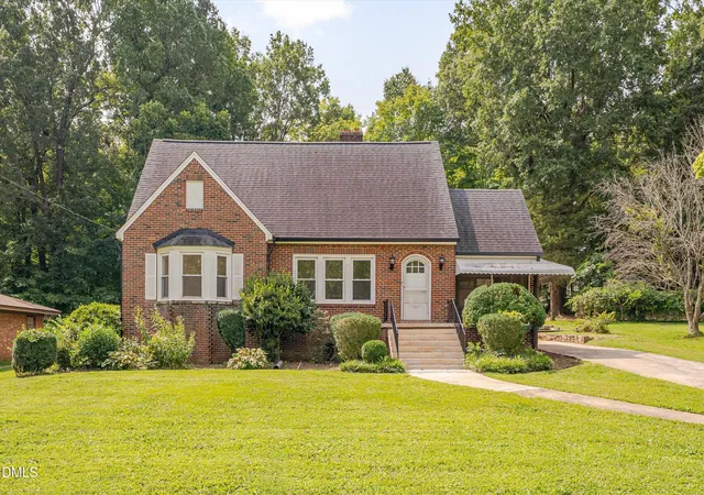 Photo 1 of Single family home for sale at 309 Albright Ave, Graham, NC 27253 | MLS# 10189482 | Listing updated on 2026-09-18