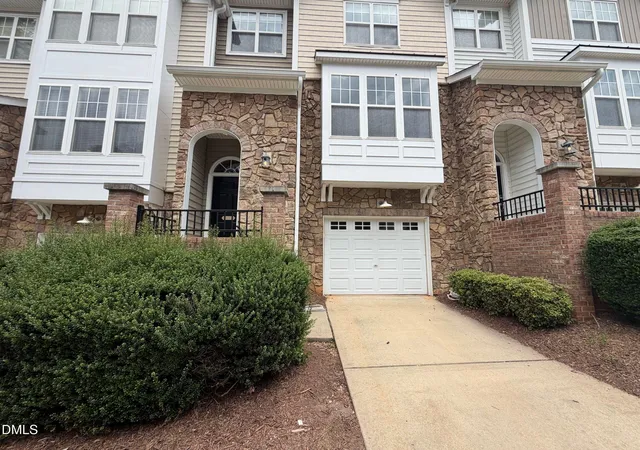 Townhouse for sale at 5108 Lady Of The Lake Dr, Raleigh, NC 27612 | MLS# 10189357
