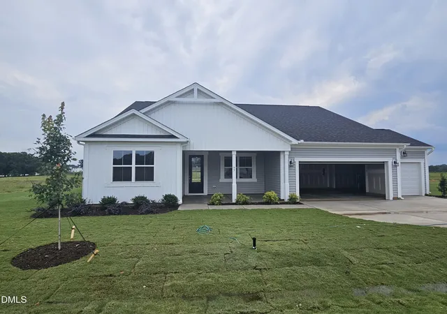 Photo 1 of Single family home for sale at 93 Coco Ln, Clayton, NC 27520 | MLS# 10189403 | Listing updated on 2026-08-29