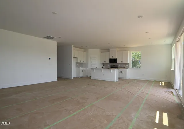 Photo 4 of Single family home for sale at 93 Coco Ln, Clayton, NC 27520 | MLS# 10189403 | Listing updated on 2026-08-29