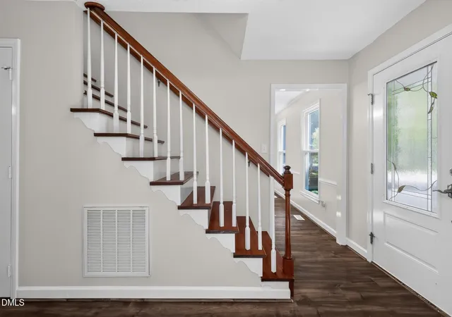 Photo 4 of Sale Pending at 1424 Laughridge Dr, Cary, NC 27511 | MLS# 10189385 | Listing updated on 2026-08-31