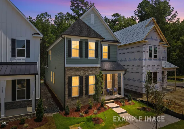 Photo 2 of Single family home for sale at 820 Carpet Grass Ave, Knightdale, NC 27545 | MLS# 10189438 | Listing updated on 2026-09-01