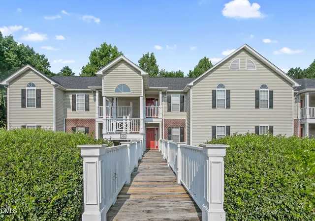 Photo 2 of Condo for sale at 352 Bubble Creek Ct #2, Fayetteville, NC 28311 | MLS# 10189417 | Listing updated on 2026-09-07