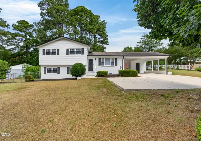 Photo 1 of Single family home for sale at 2106 Southgate Dr, Raleigh, NC 27610 | MLS# 10189486 | Listing updated on 2026-09-18