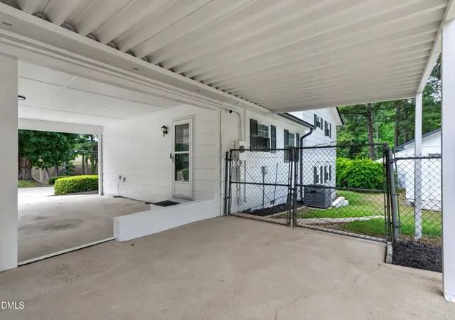 Photo 4 of Single family home for sale at 2106 Southgate Dr, Raleigh, NC 27610 | MLS# 10189486 | Listing updated on 2026-09-18