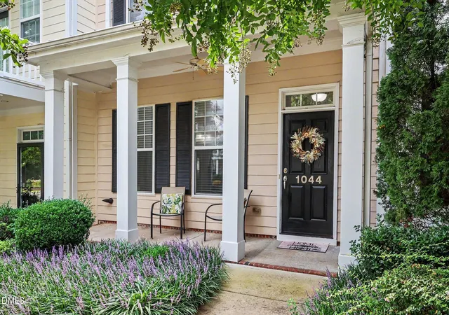 Photo 4 of Townhouse for sale at 1044 Philpott Dr, Chapel Hill, NC 27517 | MLS# 10189601 | Listing updated on 2026-09-07