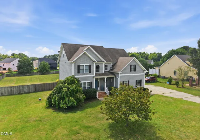Photo 2 of Single family home for sale at 1808 Ken Dr, Fuquay Varina, NC 27526 | MLS# 10189464 | Listing updated on 2026-09-12