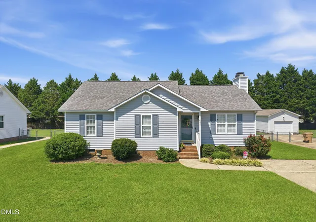Photo 1 of Single family home for sale at 607 Garrison Ave, Clayton, NC 27520 | MLS# 10189611 | Listing updated on 2026-09-20