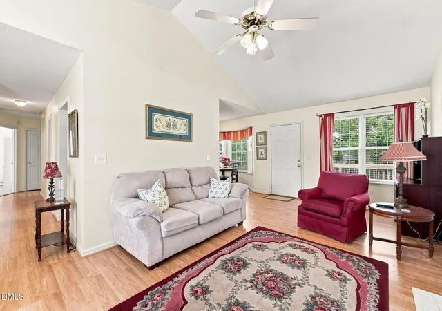 Photo 4 of Single family home for sale at 607 Garrison Ave, Clayton, NC 27520 | MLS# 10189611 | Listing updated on 2026-09-20
