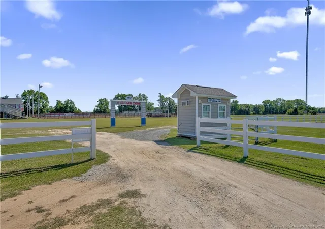 Photo 3 of House for sale at 260 Mcgougan Rd, Lumber Bridge, NC 28357 | MLS# 768471 | Listing updated on 2026-08-28