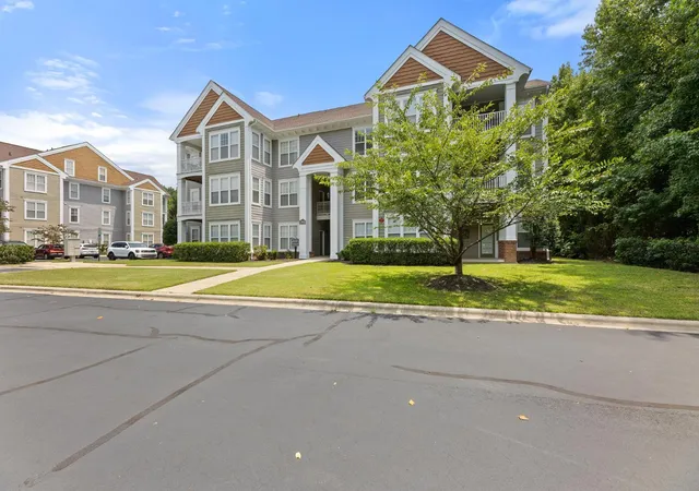 Photo 3 of Condo for sale at 1922 Parkside Village Dr, Clayton, NC 27520 | MLS# 10189485 | Listing updated on 2026-09-16
