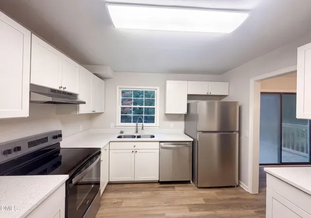 Photo 2 of Single family home for sale at 1304 Wicklow Dr, Cary, NC 27511 | MLS# 10189491 | Listing updated on 2026-09-20