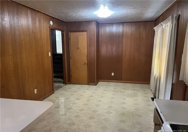 Photo 4 of Single family home for sale at 829 Eugene St, Fayetteville, NC 28306 | MLS# 768508 | Listing updated on 2026-10-01