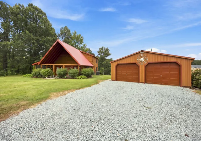 Photo 3 of Sale Pending at 5412 Old Weaver Trl, Creedmoor, NC 27522 | MLS# 10189525 | Listing updated on 2026-08-31