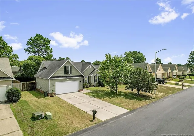 Photo 3 of Single family home for sale at 3105 Totley Dr, Fayetteville, NC 28306 | MLS# 768248 | Listing updated on 2026-09-21