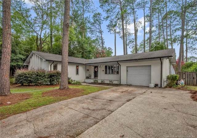 Photo 1 of Single family home for sale at 3315 Jura Dr, Fayetteville, NC 28303 | MLS# 768556 | Listing updated on 2026-09-17