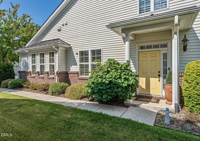 Photo 3 of Townhouse for sale at 8211 Yaxley Hall Dr, Raleigh, NC 27616 | MLS# 10189590 | Listing updated on 2026-08-29