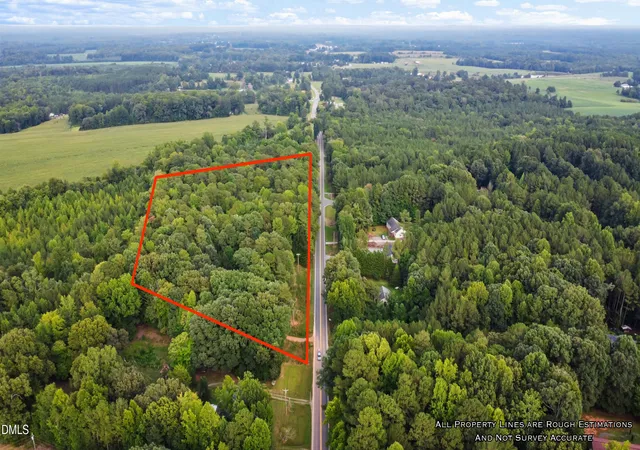 Photo 4 of Sale Pending at 2320 E Greensboro Chapel Hill Rd, Graham, NC 27253 | MLS# 10189592 | Listing updated on 2026-09-06