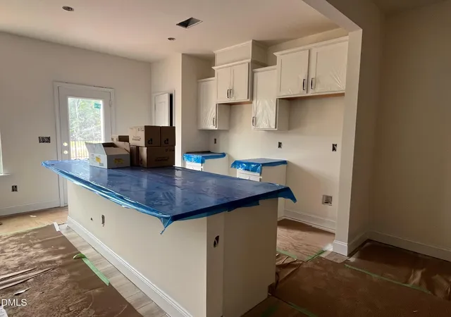 Photo 3 of Sale Pending at 1333 Hammond Dr, Mebane, NC 27302 | MLS# 10189589 | Listing updated on 2026-09-01