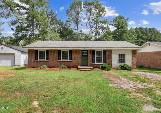 Photo 1 of Single family home for sale at 506 E Elm St, Nashville, NC 27856 | MLS# 10189606 | Listing updated on 2026-09-13