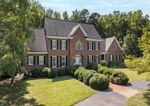 Photo 1 of Sale Pending at 420 S Selma Rd, Wendell, NC 27591 | MLS# 10189663 | Listing updated on 2026-09-16
