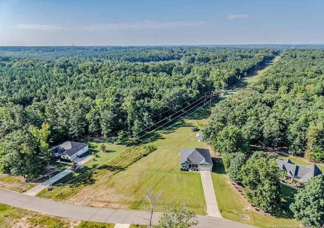 Photo 2 of Single family home for sale at 181 Greenwich Dr, Sanford, NC 27330 | MLS# 768562 | Listing updated on 2026-08-30