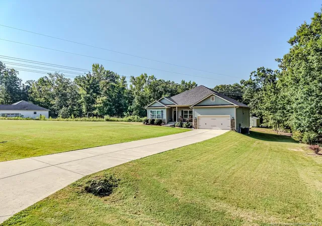 Photo 3 of Single family home for sale at 181 Greenwich Dr, Sanford, NC 27330 | MLS# 768562 | Listing updated on 2026-08-30