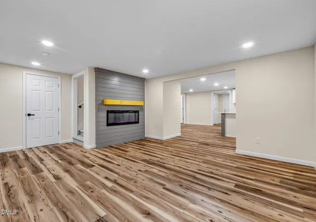 Photo 3 of Single family home for sale at 107 W Underwood Ave, Smithfield, NC 27577 | MLS# 10189825 | Listing updated on 2026-09-04