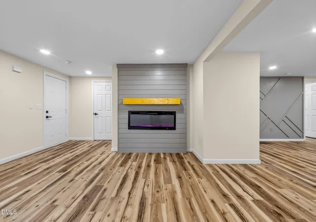 Photo 4 of Single family home for sale at 107 W Underwood Ave, Smithfield, NC 27577 | MLS# 10189825 | Listing updated on 2026-09-04