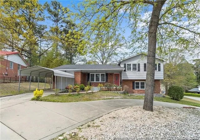 Photo 3 of Single family home for sale at 507 N Platte Rd, Fayetteville, NC 28303 | MLS# 768227 | Listing updated on 2026-08-31