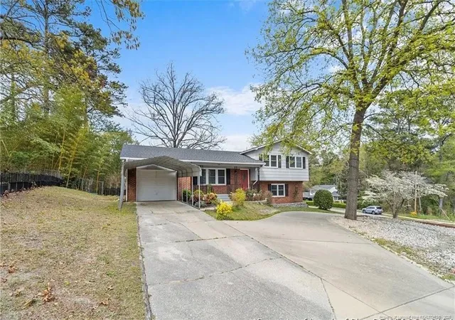 Photo 3 of Single family home for sale at 507 N Platte Rd, Fayetteville, NC 28303 | MLS# 768227 | Listing updated on 2026-08-31