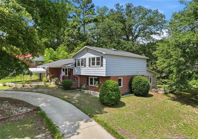 Photo 4 of Single family home for sale at 507 N Platte Rd, Fayetteville, NC 28303 | MLS# 768227 | Listing updated on 2026-08-31