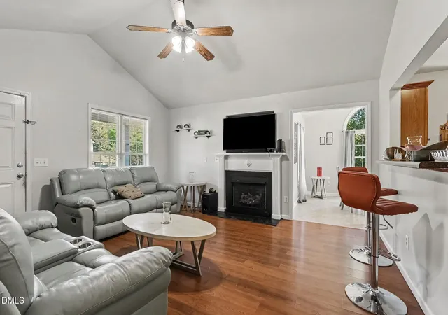 Photo 2 of Single family home for sale at 115 Carriage Hl Dr, Stem, NC 27581 | MLS# 10189797 | Listing updated on 2026-08-31