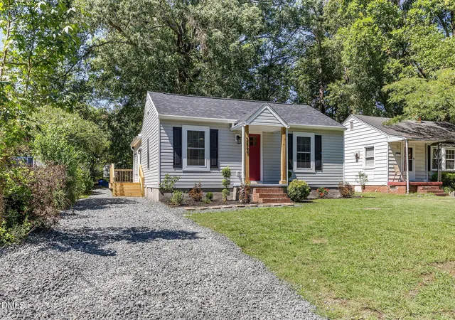 Photo 2 of Single family home for sale at 2509 Stephenson St, Durham, NC 27704 | MLS# 10189721 | Listing updated on 2026-08-31