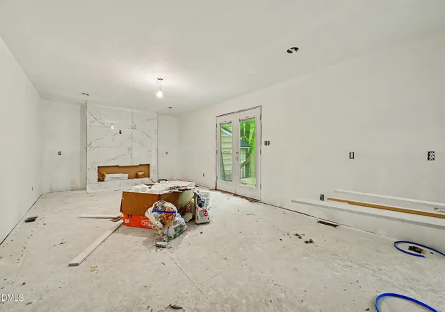Photo 4 of Single family home for sale at 8700 Cliff Top Ct, Raleigh, NC 27613 | MLS# 10189726 | Listing updated on 2026-08-31
