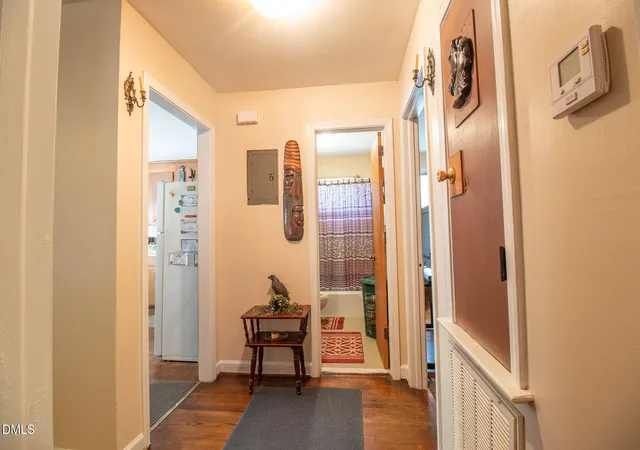 Photo 3 of Single family home for sale at 521 Cascade Ave, Rocky Mount, NC 27803 | MLS# 10189798 | Listing updated on 2026-09-09
