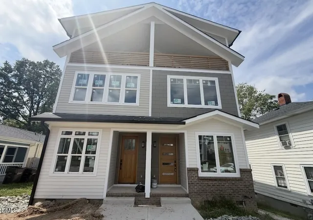 Photo 2 of Townhouse for sale at 804 S Roxboro St, Durham, NC 27707 | MLS# 10189760 | Listing updated on 2026-09-09