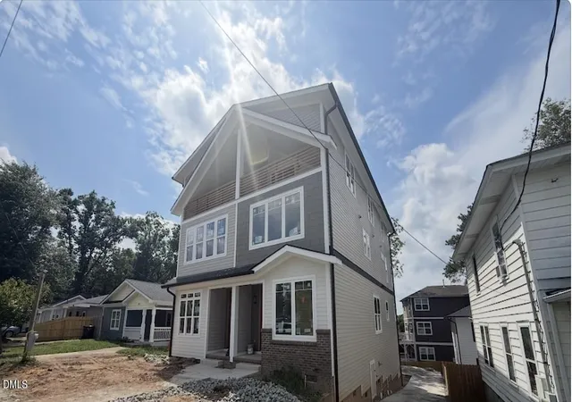 Photo 3 of Townhouse for sale at 804 S Roxboro St, Durham, NC 27707 | MLS# 10189760 | Listing updated on 2026-09-09