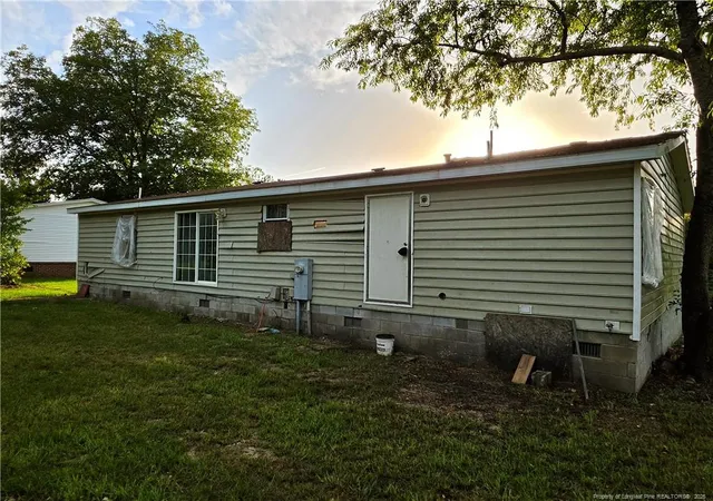 Photo 4 of Manufactured home for sale at 7213 Bronstein Dr, Parkton, NC 28371 | MLS# 768601 | Listing updated on 2026-08-31