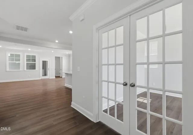 Photo 3 of Single family home for sale at 221 Sweet Honey Ln, Knightdale, NC 27545 | MLS# 10189780 | Listing updated on 2026-09-14