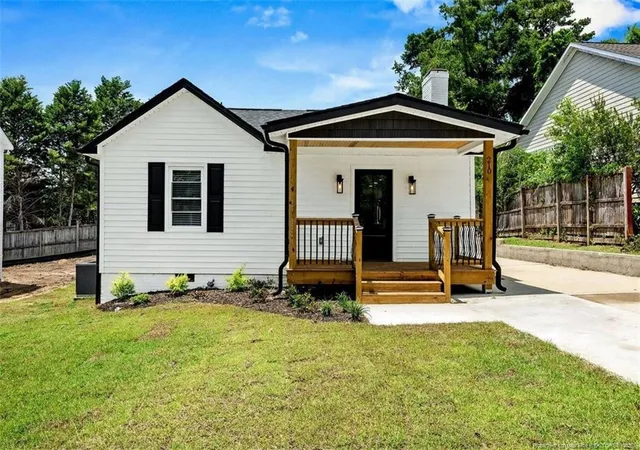 Photo 1 of Single family home for sale at 210 Blueridge Rd, Fayetteville, NC 28303 | MLS# 768634 | Listing updated on 2026-08-31