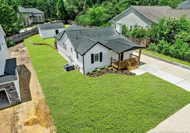 Photo 3 of Single family home for sale at 210 Blueridge Rd, Fayetteville, NC 28303 | MLS# 768634 | Listing updated on 2026-08-31