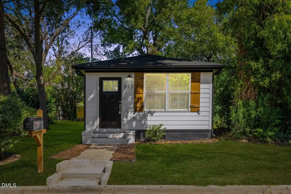 Photo 1 of Single family home for sale at 312 Union St, Rocky Mount, NC 27803 | MLS# 10198347 | Listing updated on 2026-10-18