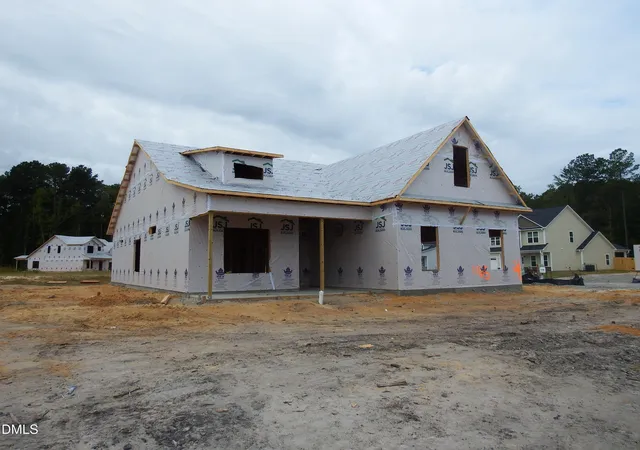 Single family home for sale at 1165 Hedgewood Dr, Hope Mills, NC 28348 | MLS# 10200019 | Listing updated on 2026-10-23